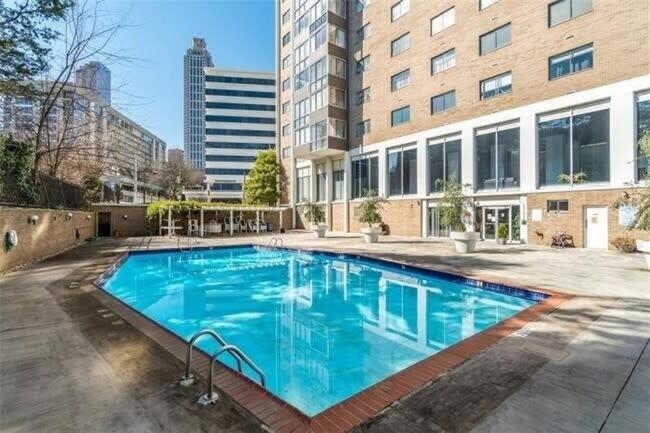 Atl Downtown 2Br King Bed Free Parking Lm808 Villa Atlanta Exterior photo